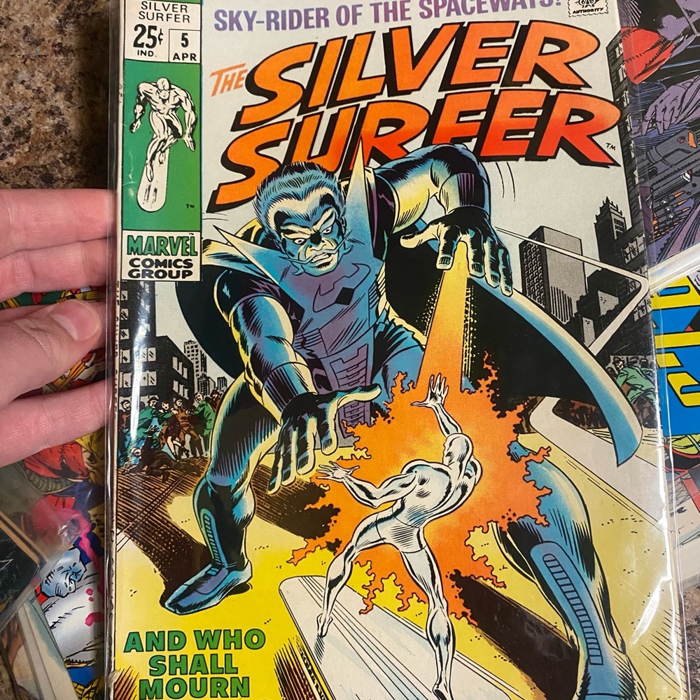 Comic books - Picture 2 of 16